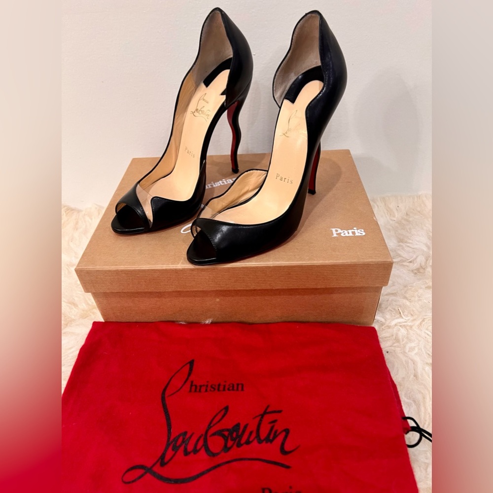 Almost new Christian Louboutin, size 38 shoes